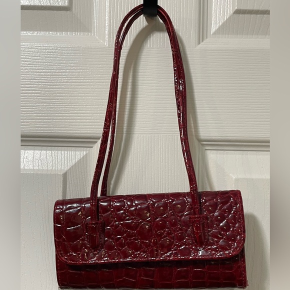 Vintage Mini maroon Faux Crock bag - Picture 1 of 5